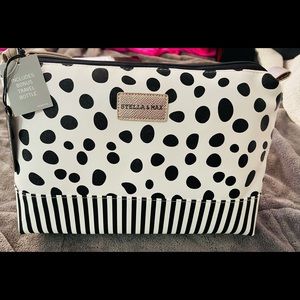 Makeup bag